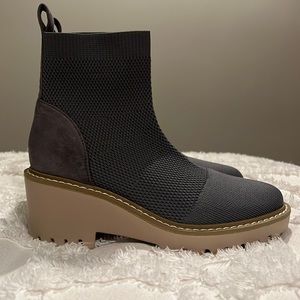 Never worn. New without tags.